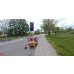  - Kliknięcie spowoduje wyświetlenie powiększenia zdjęcia