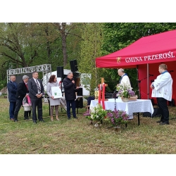 - Kliknięcie spowoduje wyświetlenie powiększenia zdjęcia