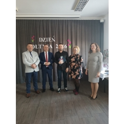  - Kliknięcie spowoduje wyświetlenie powiększenia zdjęcia